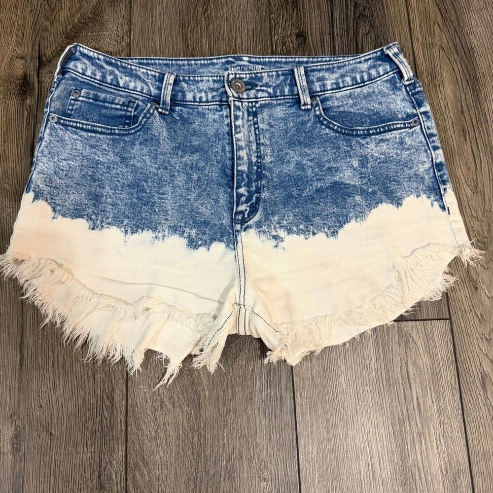 INC Denim Dip Dye Cut Off Shorts Blue White 12 31 Acid Wash Frayed Hem High Rise